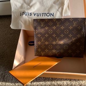 Louis Vuitton Toiletry 26 pouch